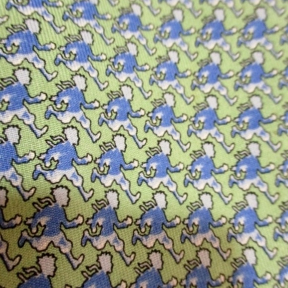 VINEYARD VINES Handmade USA Silk NECK TIE RUNNING - Picture 2 of 3